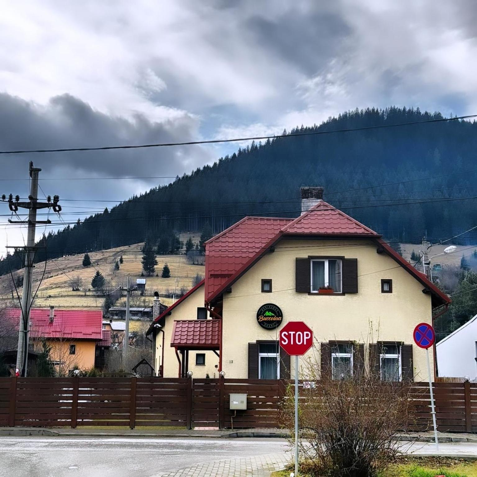 Residence Rooms Bucovina Câmpulung Moldovenesc Exteriör bild