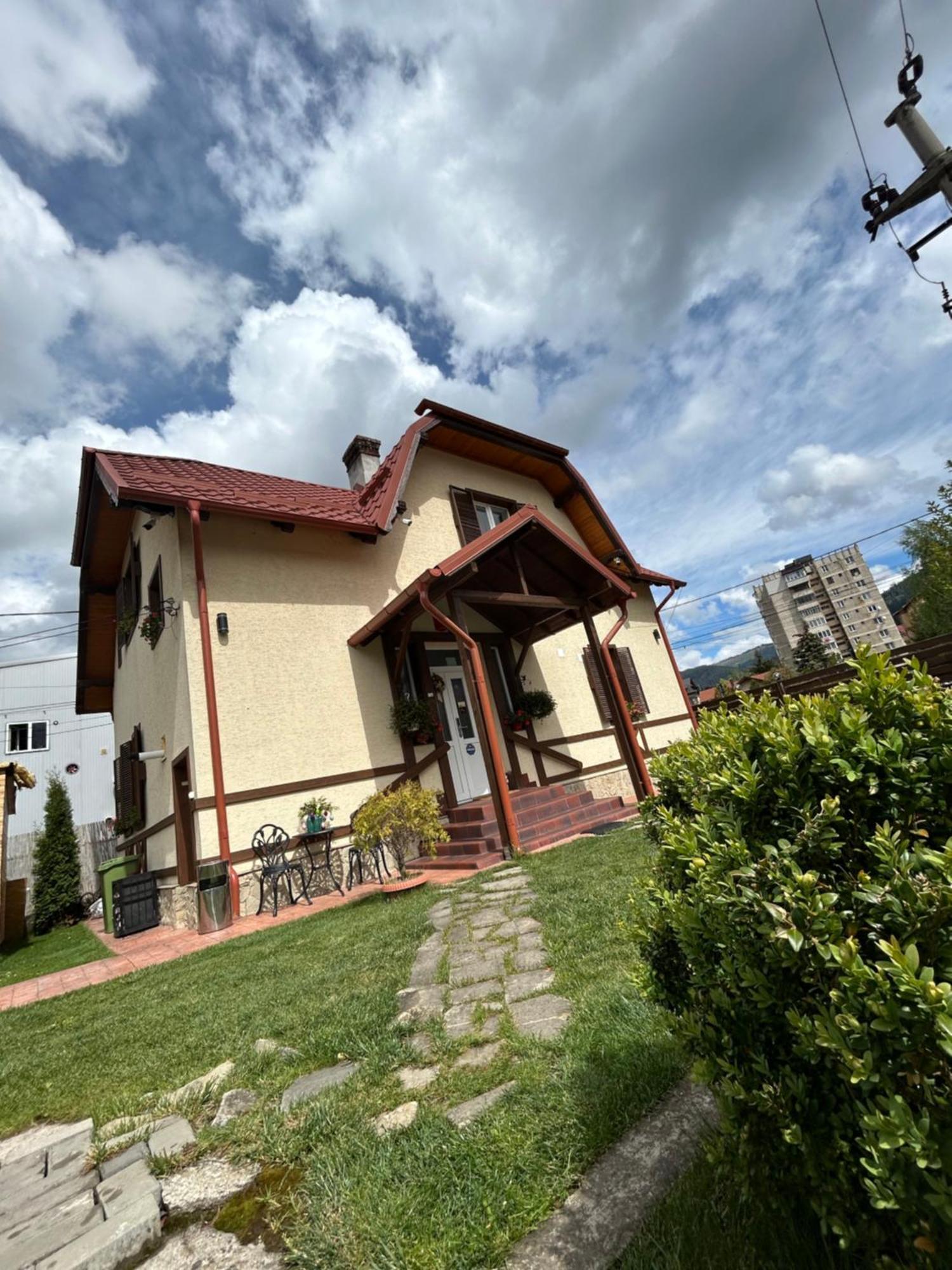 Residence Rooms Bucovina Câmpulung Moldovenesc Exteriör bild