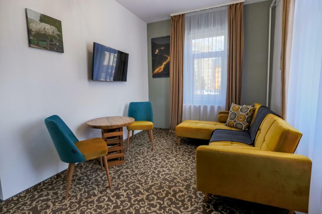 Residence Rooms Bucovina Câmpulung Moldovenesc Exteriör bild